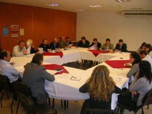 Segundo encuentro con dirigentes políticos